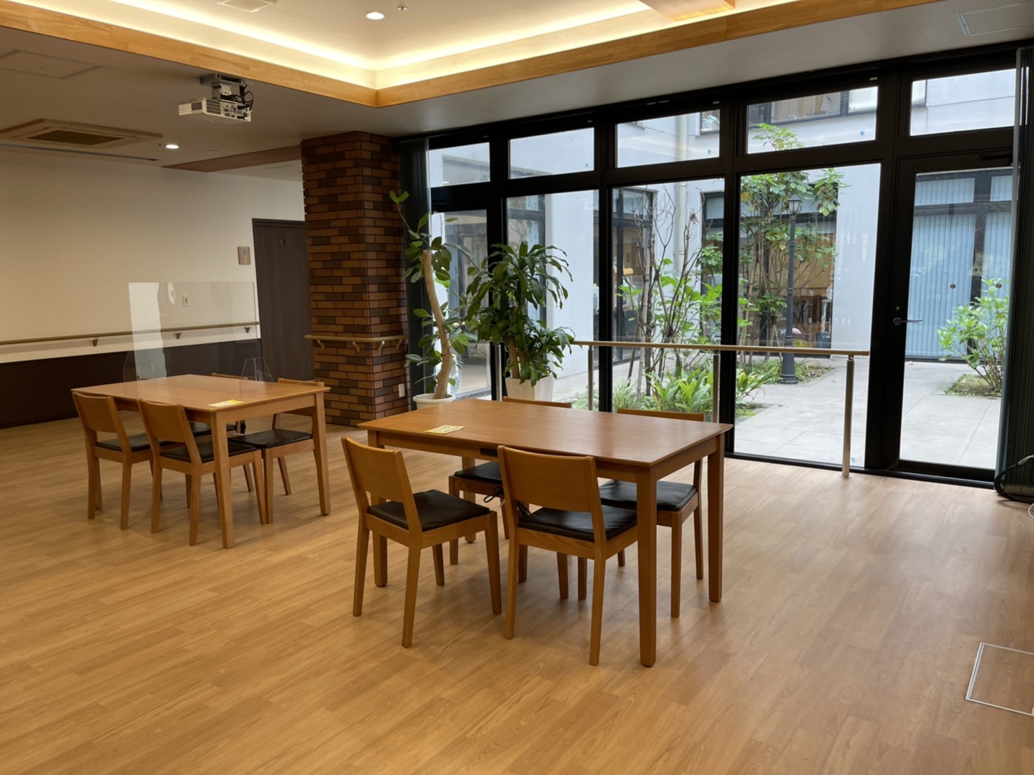 施設紹介　鹿児島市永吉エリア【特養オアシスケア城西】さま