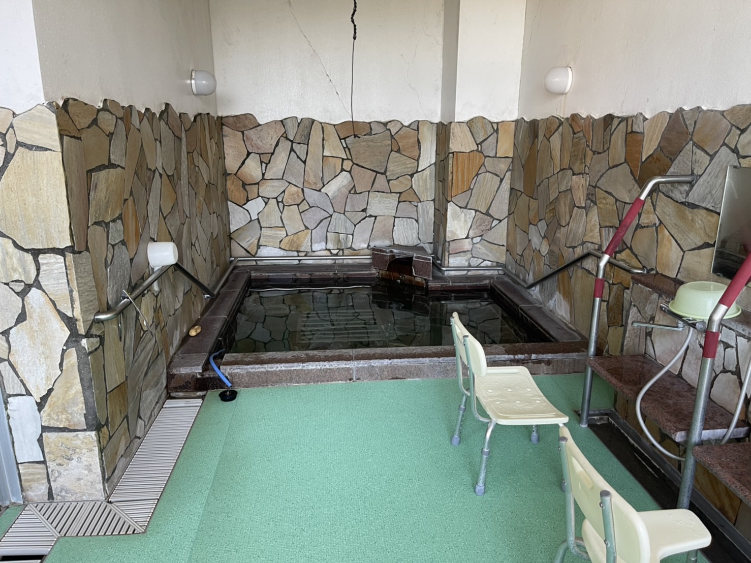 施設紹介　鹿児島市平川エリア【ケアハウス旭ヶ丘園】さま